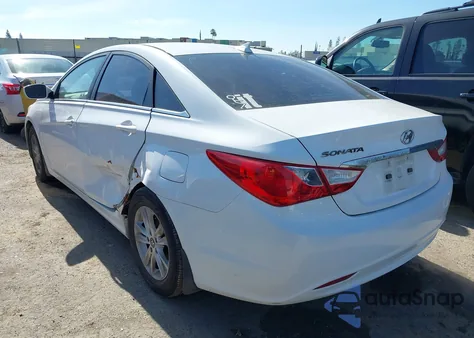 2013 Hyundai Sonata Gls z USA, uszkodzony, nr VIN 5NPEB4AC4DH549662